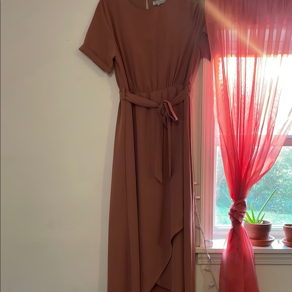 Elegant Brown Maxi Dress